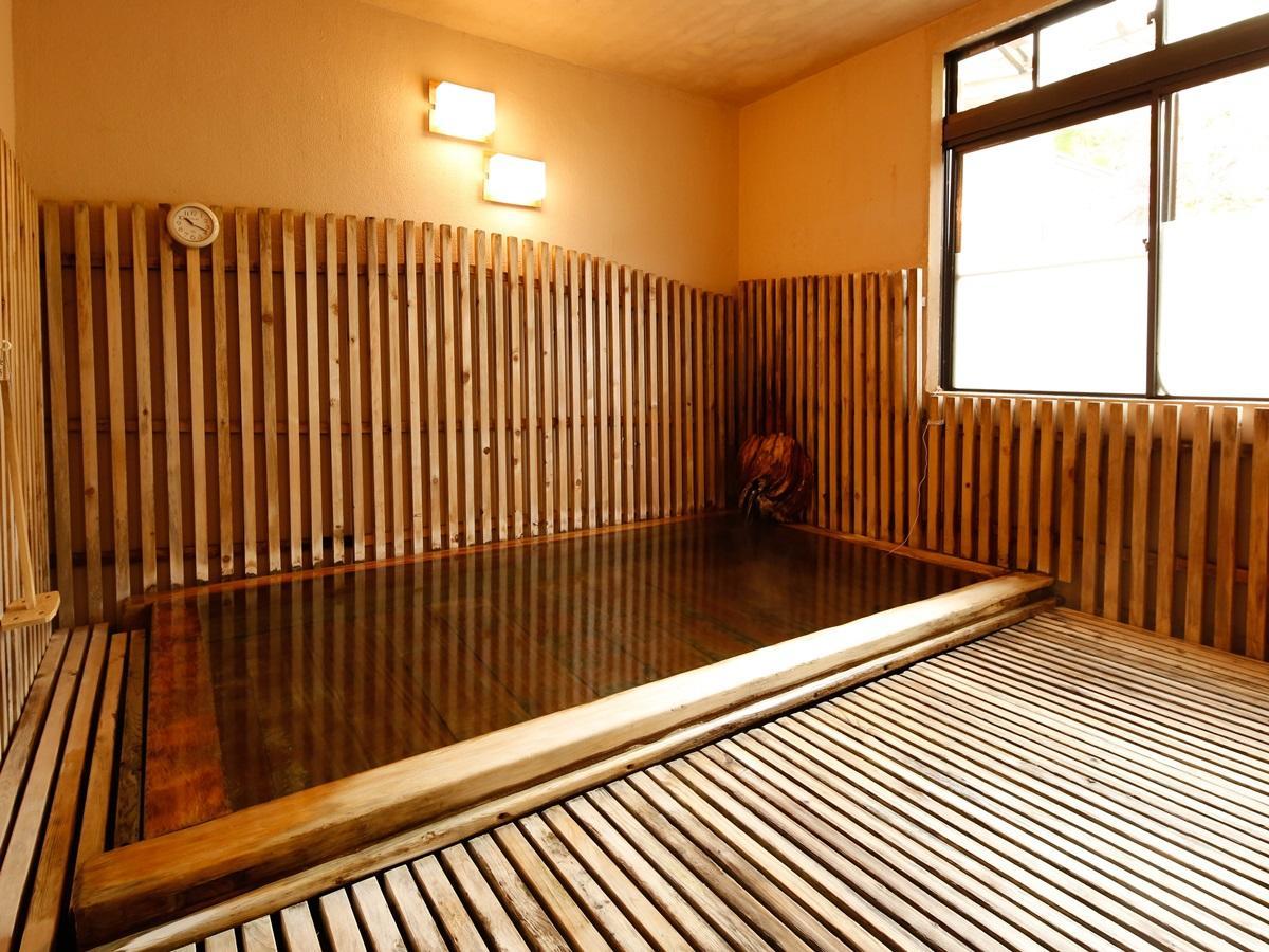 源泉掛け流しの宿albergo湯楽 Югавара Экстерьер фото